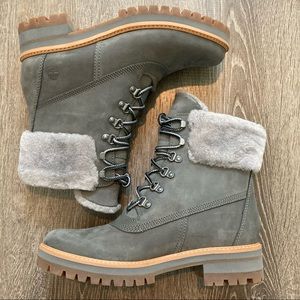 Women’s Timberland Lace Up Boots Courmayeur Valley Shearling Grey Nubuck